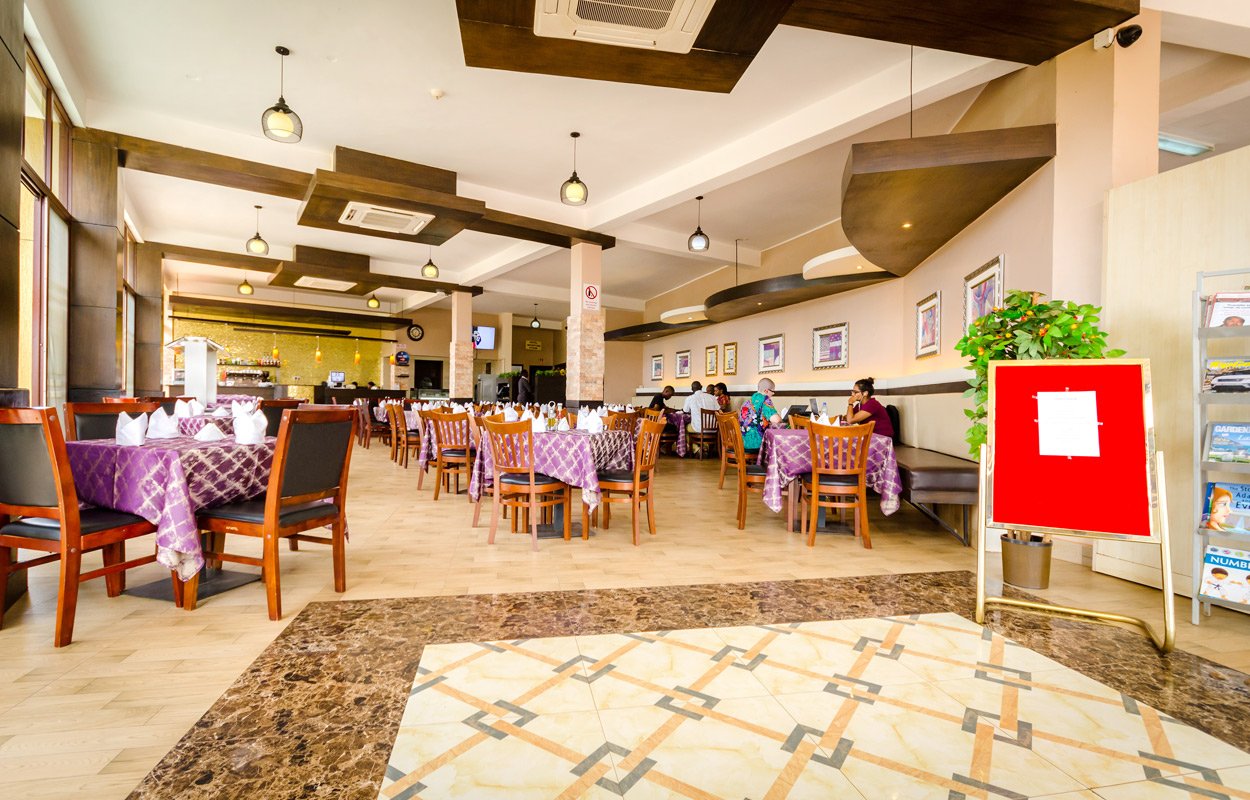 The Ruby's Restaurant & Café