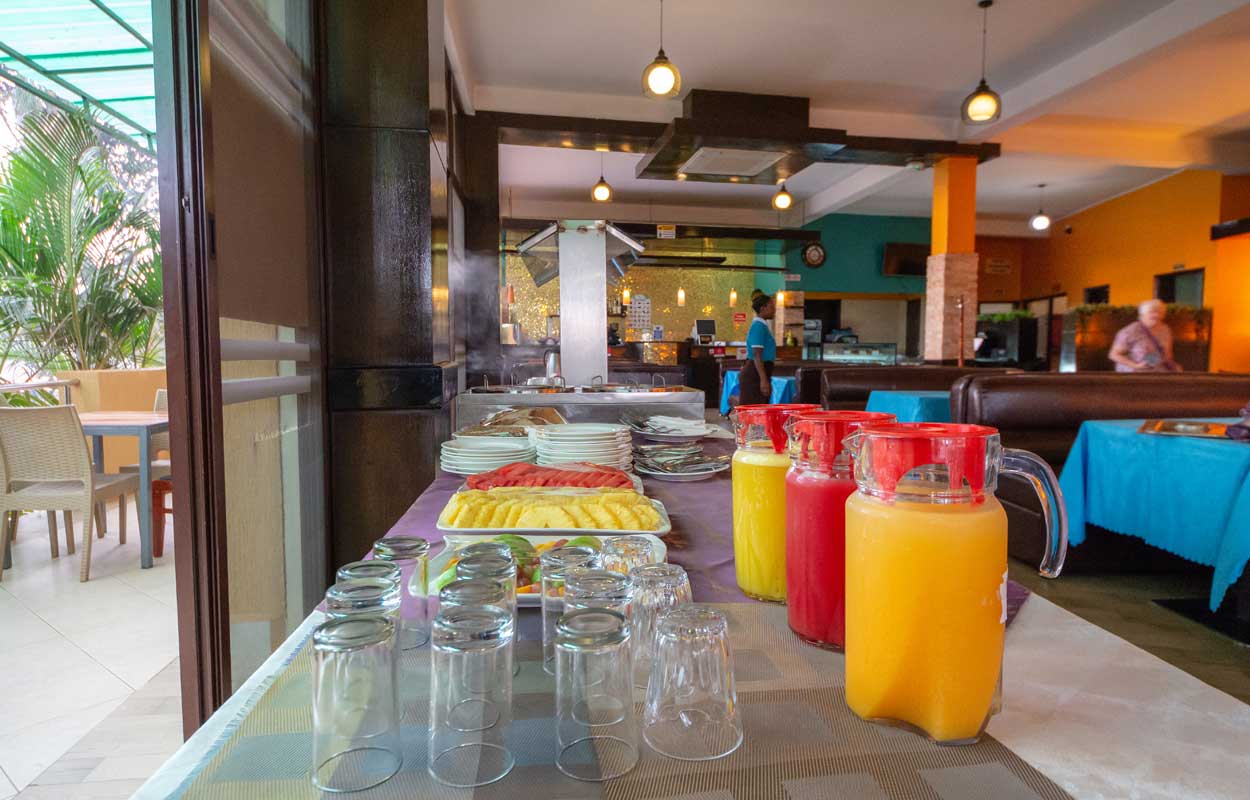 Enjoy the most important meal of the day with an elevated breakfast experience daily from 7am to 10pm.